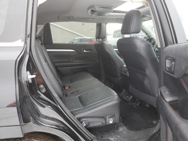 Photo 11 from auction – 2017 TOYOTA HIGHLANDER with VIN 5TDJZRFH1HS357384