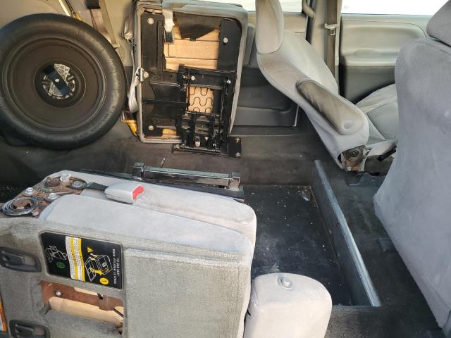Photo 11 from auction – 2015 TOYOTA SIENNA with VIN 5TDZK3DC8FS600746