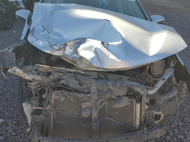 Photo 11 from auction – 2015 TOYOTA RAV 4 with VIN JTMWFREV2FD066889