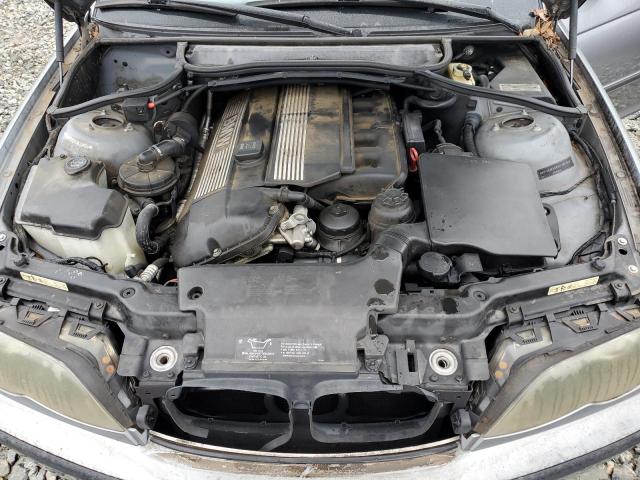 Photo 11 from auction – 2004 BMW 325 I with VIN WBAEV33474KL63524