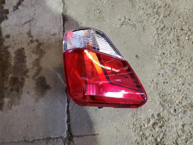 Photo 12 from auction – 2021 SUBARU FORESTER L with VIN JF2SKAUC8MH421163