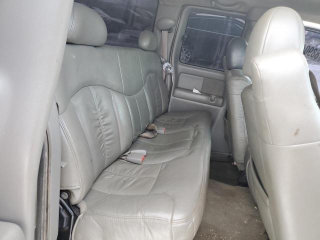 Photo 10 from auction – 2002 CHEVROLET SILVERADO with VIN 1GCHK29192E290328