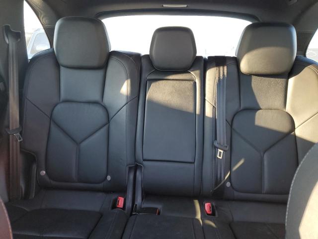 Photo 10 from auction – 2013 PORSCHE CAYENNE with VIN WP1AF2A25DLA41211