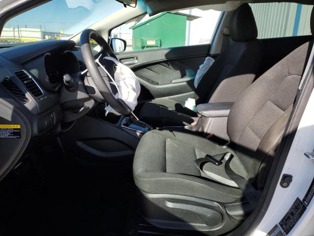 Photo 7 from auction – 2017 KIA FORTE LX with VIN 3KPFK4A71HE119797