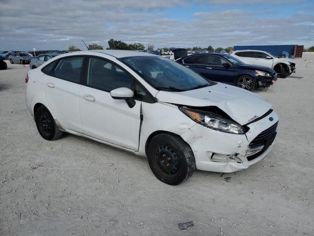Photo 4 from auction – 2017 FORD FIESTA S with VIN 3FADP4AJ1HM121615