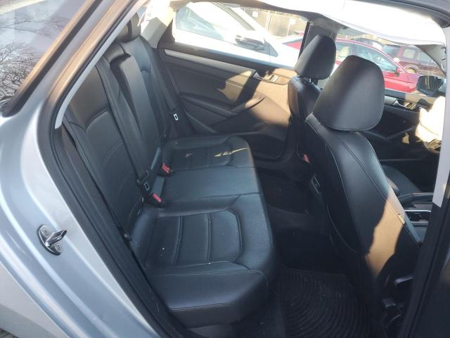 Photo 10 from auction – 2014 VOLKSWAGEN PASSAT SE with VIN 1VWBP7A35EC009611