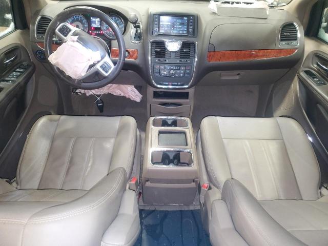 Photo 8 from auction – 2015 CHRYSLER TOWN & COU with VIN 2C4RC1BG4FR553831