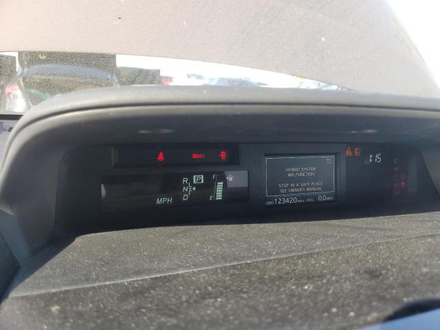 Photo 9 from auction – 2015 TOYOTA PRIUS V with VIN JTDZN3EU2FJ036653