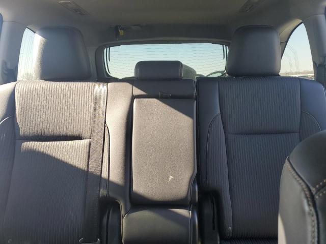 Photo 10 from auction – 2016 TOYOTA HIGHLANDER with VIN 5TDZKRFHXGS177634