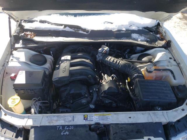 Photo 11 from auction – 2010 CHRYSLER 300 TOURIN with VIN 2C3CA4CD2AH211346