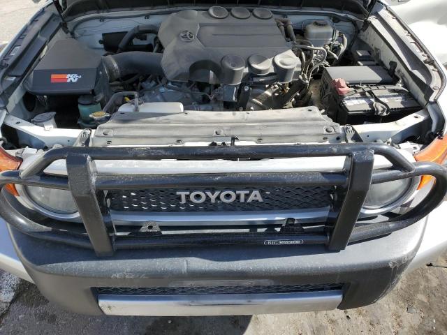 Photo 12 from auction – 2012 TOYOTA FJ CRUISER with VIN JTEBU4BF1CK119203