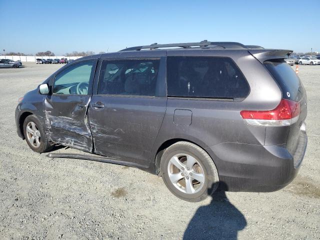 Photo 2 from auction – 2012 TOYOTA SIENNA LE with VIN 5TDKK3DC4CS254725