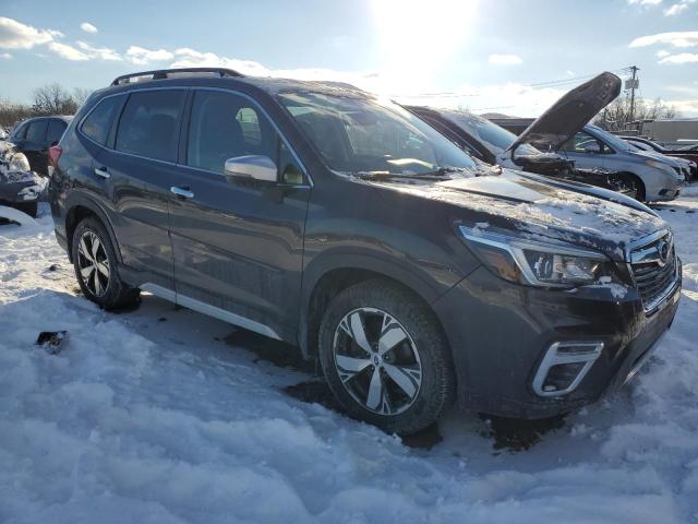Photo 4 from auction – 2019 SUBARU FORESTER T with VIN JF2SKAWC2KH535427
