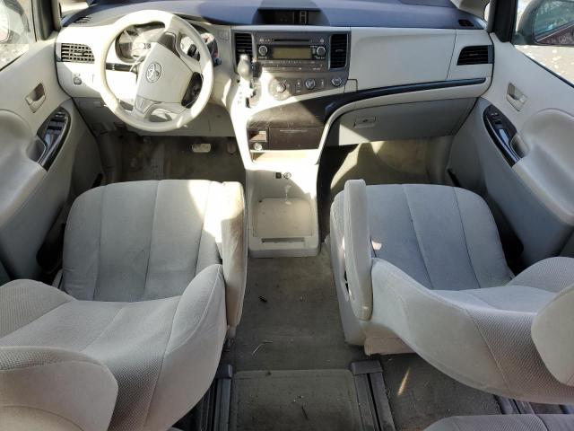 Снимка 8 от търг – 2012 TOYOTA SIENNA с VIN 5TDZK3DC0CS222689