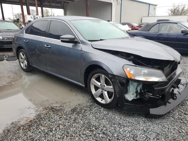 Photo 4 from auction – 2014 VOLKSWAGEN PASSAT S with VIN 1VWAT7A3XEC028727
