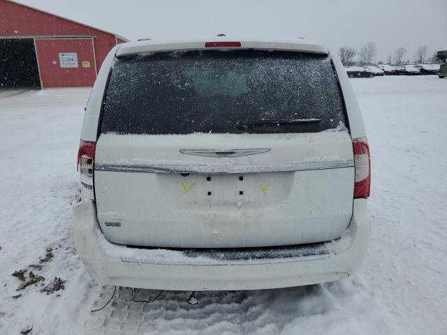 Photo 6 from auction – 2015 CHRYSLER TOWN & COU with VIN 2C4RC1CG6FR697038