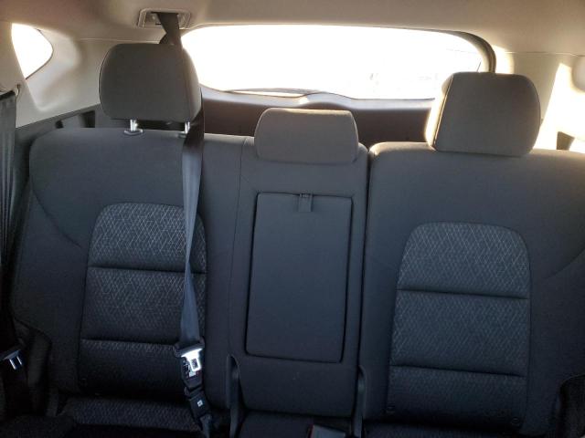 Photo 10 from auction – 2017 HYUNDAI TUCSON SE with VIN KM8J23A40HU260447