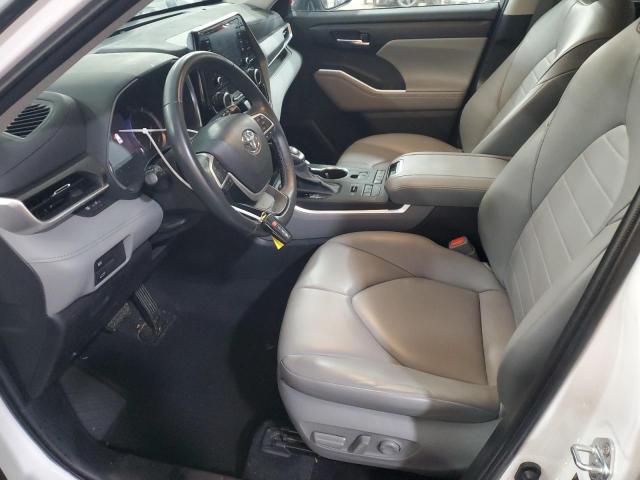 Photo 7 from auction – 2022 TOYOTA HIGHLANDER with VIN 5TDHZRBH7NS589326