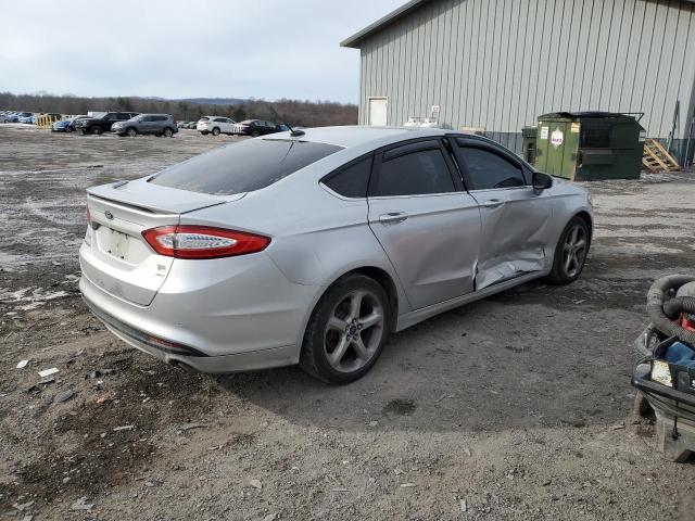 Photo 3 from auction – 2016 FORD FUSION SE with VIN 3FA6P0H75GR210360
