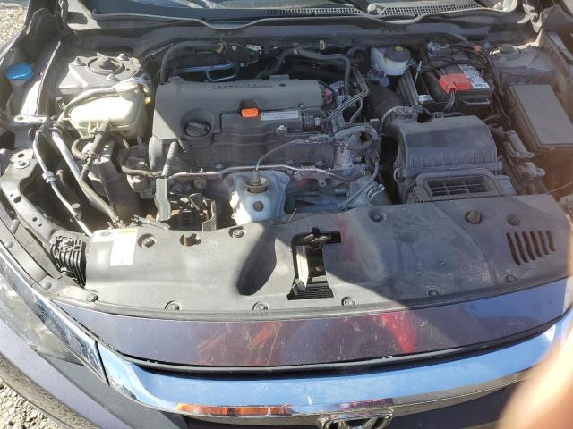 Photo 11 from auction – 2018 HONDA CIVIC LX with VIN 19XFC2F53JE008618