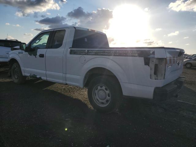 Photo 2 from auction – 2016 FORD F150 SUPER with VIN 1FTEX1C82GKD96889