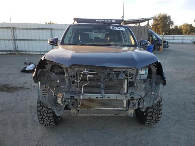 Photo 5 from auction – 2014 TOYOTA 4RUNNER SR with VIN JTEBU5JR1E5193725