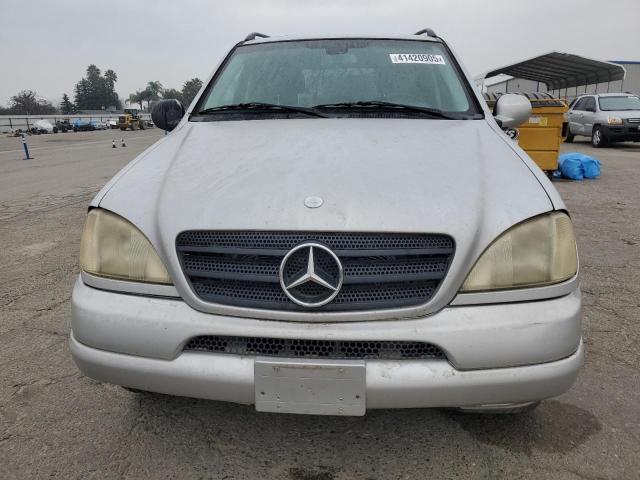 Photo 5 from auction – 2001 MERCEDES-BENZ ML 320 with VIN 4JGAB54E31A236148