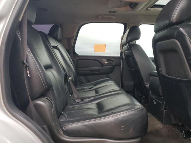 Photo 11 from auction – 2011 GMC YUKON SLE with VIN 1GKS1AE06BR111692