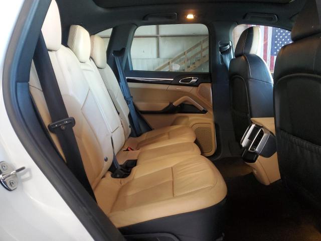Photo 11 from auction – 2014 PORSCHE CAYENNE with VIN WP1AA2A21ELA97551