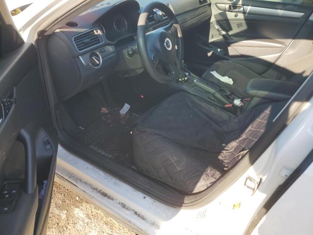 Photo 8 from auction – 2014 VOLKSWAGEN PASSAT S with VIN 1VWAP7A3XEC014783