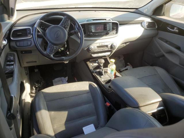 Photo 8 from auction – 2016 KIA SORENTO EX with VIN 5XYPH4A54GG126097