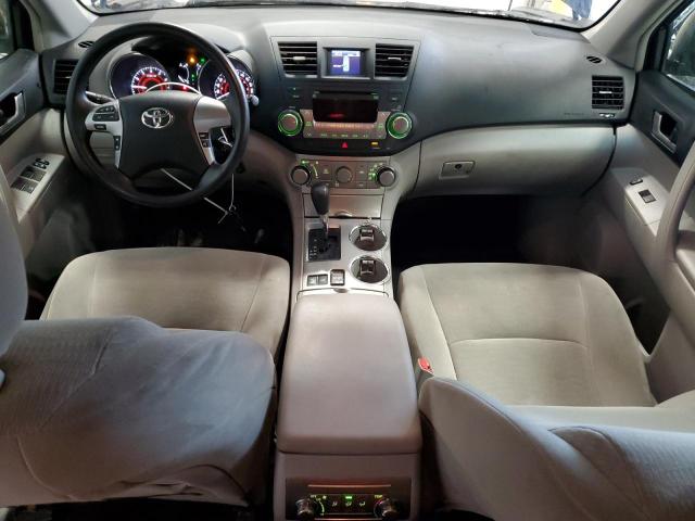 Photo 8 from auction – 2012 TOYOTA HIGHLANDER with VIN 5TDBK3EH8CS156212