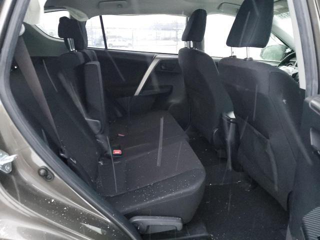 Photo 11 from auction – 2015 TOYOTA RAV4 LE with VIN JTMBFREV1FD135599