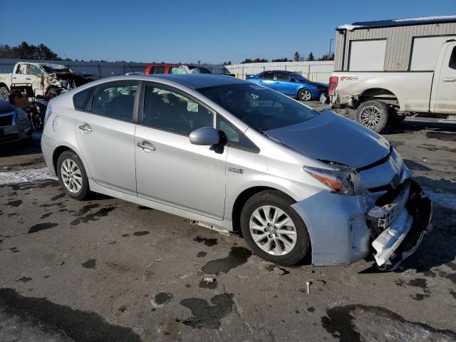 Photo 4 from auction – 2012 TOYOTA PRIUS PLUG with VIN JTDKN3DP7C3029002