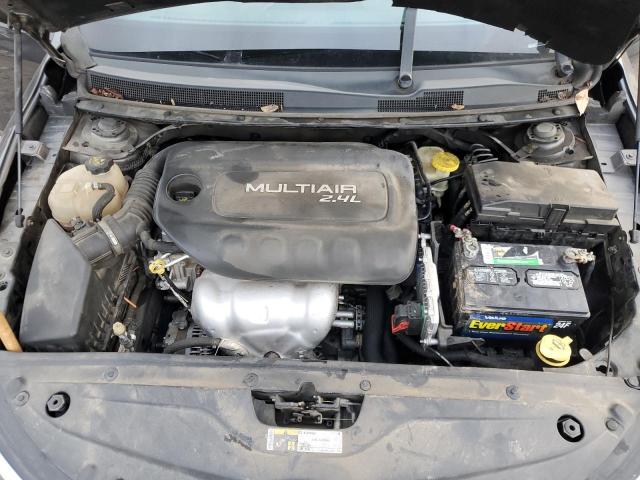 Photo 11 from auction – 2015 CHRYSLER 200 LIMITE with VIN 1C3CCCAB8FN567031