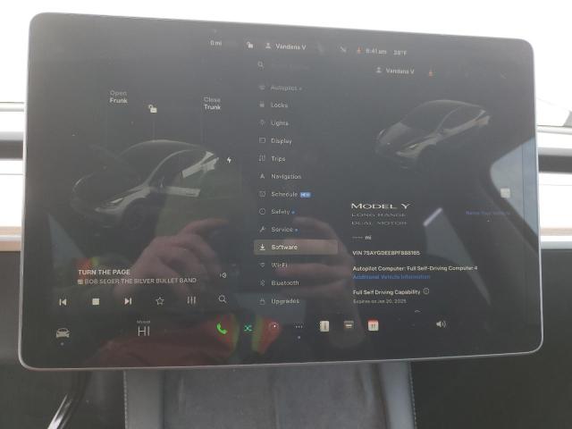 Photo 9 from auction – 2023 TESLA MODEL Y with VIN 7SAYGDEE8PF888165