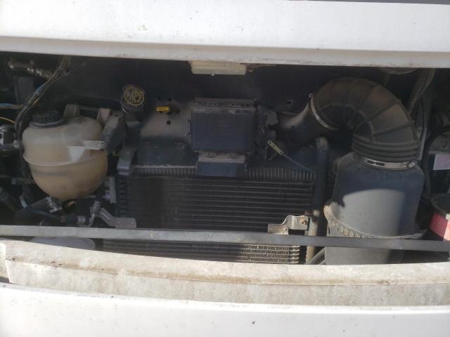 Photo 7 from auction – 2000 WINNEBAGO F550 SUPER with VIN 1FCNF53S3Y0A09219