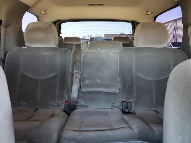 Photo 10 from auction – 2004 GMC YUKON with VIN 1GKEC13T94R173580