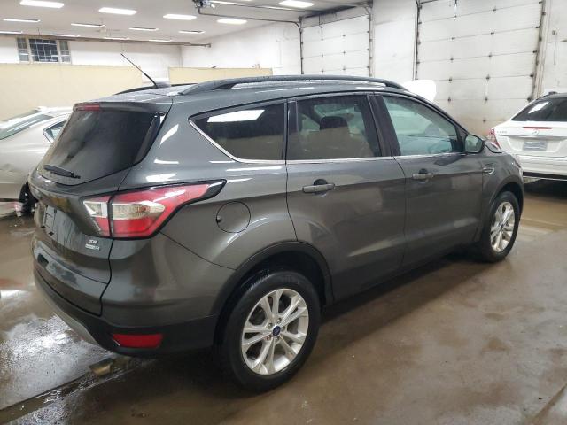 Photo 3 from auction – 2017 FORD ESCAPE SE with VIN 1FMCU9G9XHUE25901