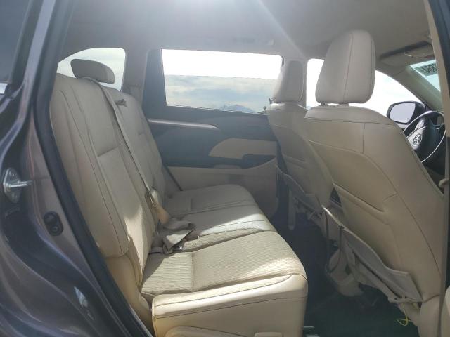 Photo 11 from auction – 2014 TOYOTA HIGHLANDER with VIN 5TDBKRFH3ES051677
