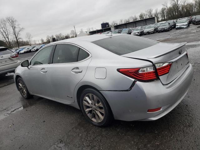 Photo 2 from auction – 2013 LEXUS ES 300H with VIN JTHBW1GG8D2024880
