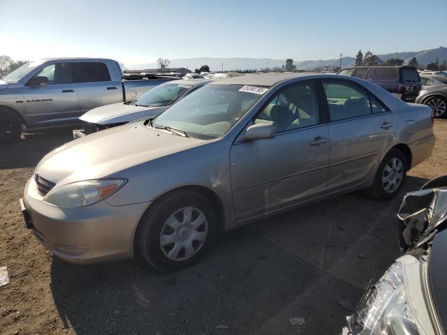 Photo 1 from auction – 2004 TOYOTA CAMRY LE with VIN 4T1BE32K54U889480