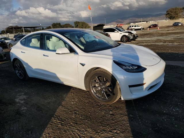 Photo 4 from auction – 2018 TESLA MODEL 3 with VIN 5YJ3E1EB5JF096970