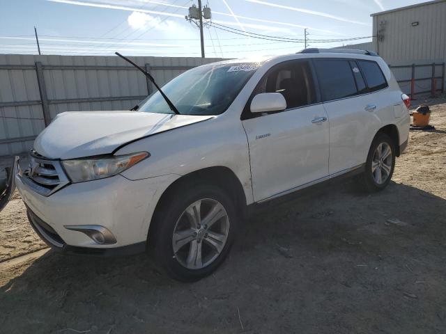 TOYOTA HIGHLANDER 2013 مع رقم تعريف المركبة 5TDYK3EH2DS114033 - صورة من المزاد