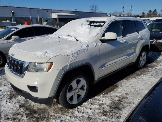 JEEP GRAND CHER 2011 with VIN 1J4RR4GG4BC570196 - Photo from auction