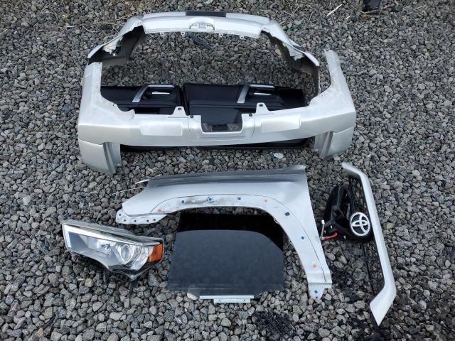 Photo 13 from auction – 2016 TOYOTA 4RUNNER SR with VIN JTEBU5JR6G5290258