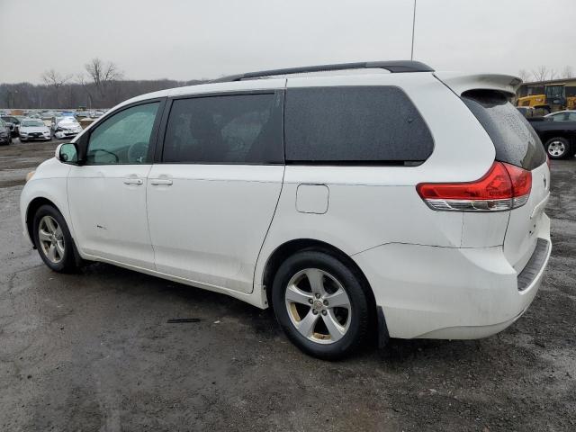 Photo 2 from auction – 2012 TOYOTA SIENNA LE with VIN 5TDKK3DC8CS177387