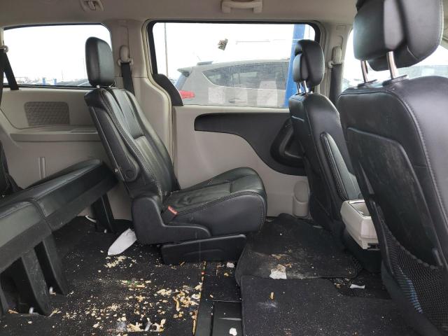 Photo 11 from auction – 2012 CHRYSLER TOWN & COU with VIN 2C4RC1BG8CR276189