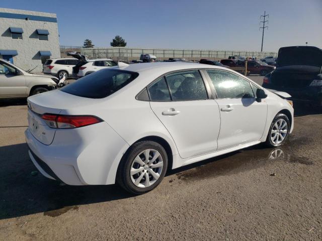 Photo 3 from auction – 2022 TOYOTA COROLLA LE with VIN 5YFEPMAE0NP370798