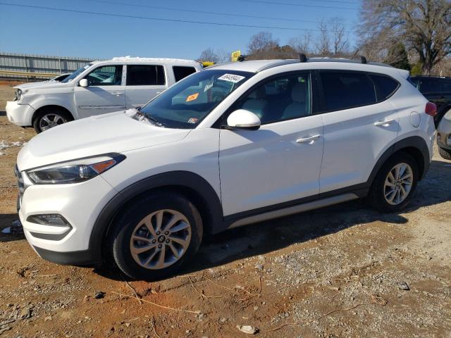 HYUNDAI TUCSON LIM 2017 with VIN KM8J3CA22HU347052 - Photo from auction